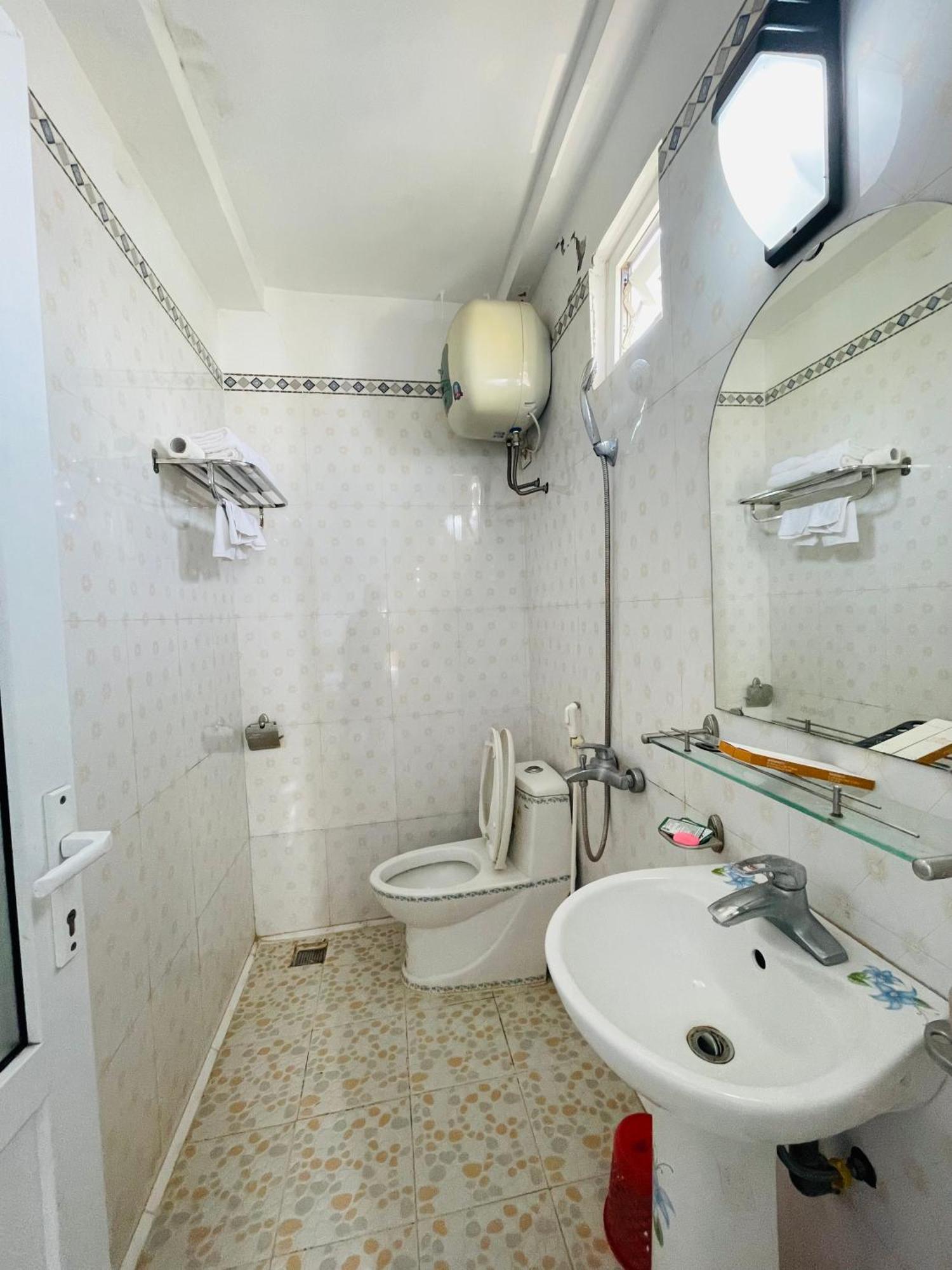 Khach San Ngoc Ly 8 Hotel Thanh Hóa Eksteriør billede